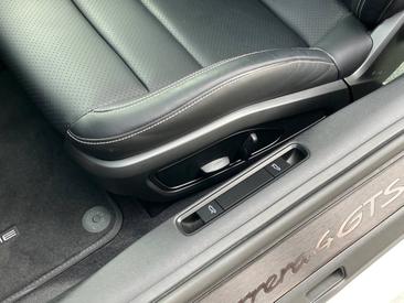Porsche 992 I Carrera 4 GTS — photo 23