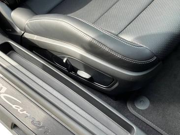 Porsche 992 I Carrera 4 GTS — photo 24
