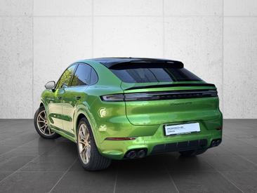 Porsche Cayenne III GTS Coupé — photo 3
