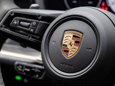 Porsche Cayenne III S E-Hybrid Coupé — photo 30
