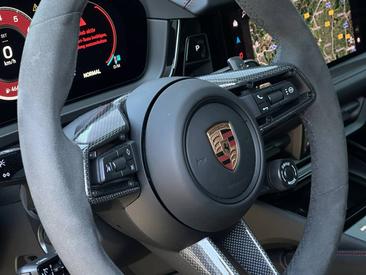 Porsche Cayenne III GTS Coupé — photo 20