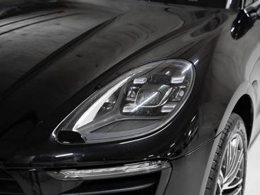 Porsche Macan S — photo 9