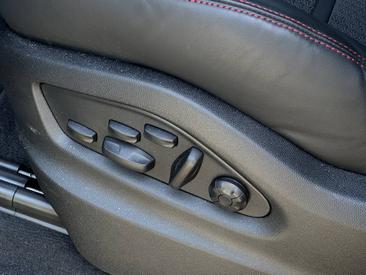 Porsche Cayenne III GTS Coupé — photo 28