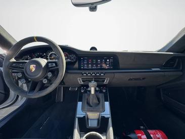 Porsche 992 I GT3 RS — photo 14