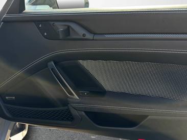 Porsche 992 I GT3 RS — photo 17