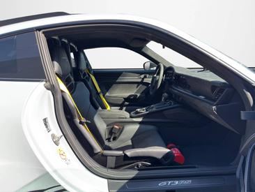Porsche 992 I GT3 RS — photo 18