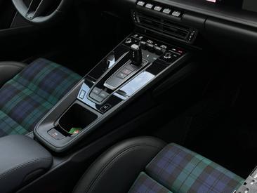 Porsche 992 I Targa 4 GTS — photo 19