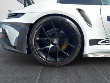 Porsche 992 I GT3 RS — photo 24