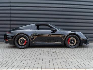 Porsche 992 II Targa 4 GTS — photo 2