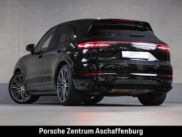 Porsche Cayenne III GTS — photo 3