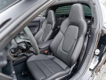 Porsche 992 II Targa 4 GTS — photo 29