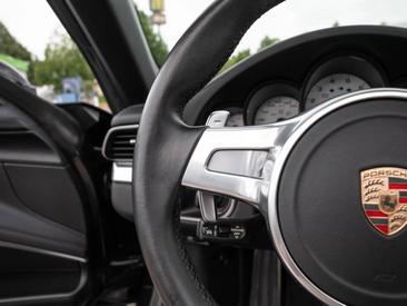 Porsche 991 I Carrera 4S Cabriolet — photo 23