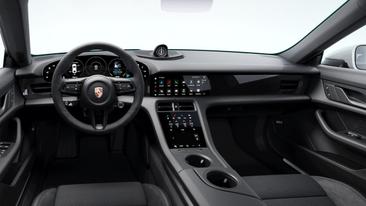 Porsche Taycan 4S — photo 9