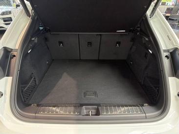 Porsche Macan Electrique 4 — photo 16