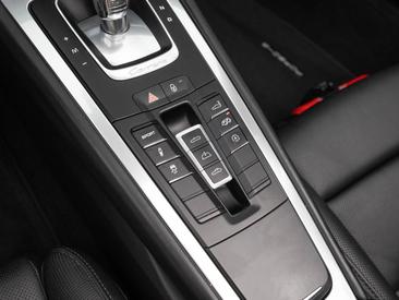 Porsche 991 I Carrera 4S Cabriolet — photo 27