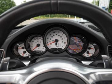 Porsche 991 I Carrera 4S Cabriolet — photo 29