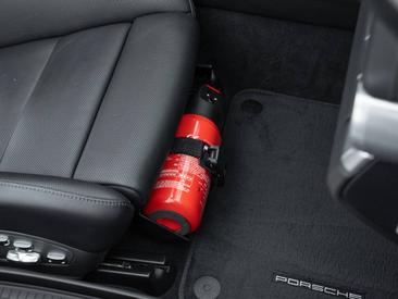 Porsche 991 I Carrera 4S Cabriolet — photo 30