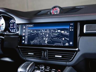 Porsche Cayenne III GTS — photo 20