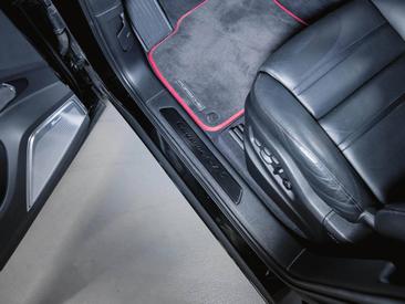 Porsche Cayenne III GTS — photo 26