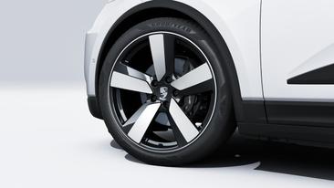 Porsche Macan Electrique 4 — photo 10