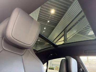 Porsche Macan Electrique 4 — photo 33
