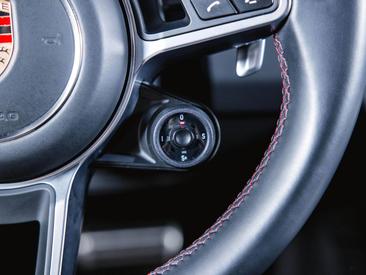 Porsche Cayenne III GTS — photo 33