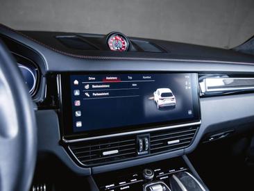 Porsche Cayenne III GTS — photo 38