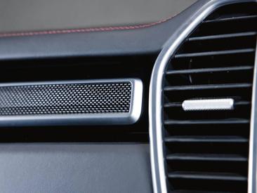 Porsche Cayenne III GTS — photo 43