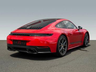 Porsche 992 II Carrera T — photo 9