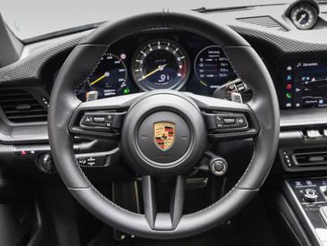 Porsche 992 I GT3 Mit Touring-Paket — photo 17