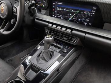 Porsche 992 I GT3 Mit Touring-Paket — photo 19