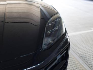 Porsche Cayenne III GTS — photo 13