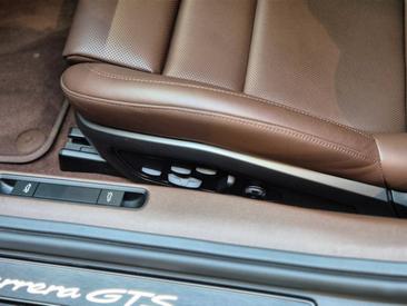 Porsche 992 II Carrera GTS — photo 18