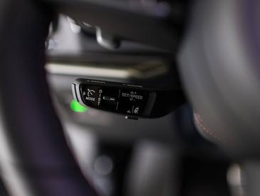 Porsche Cayenne III GTS — photo 24