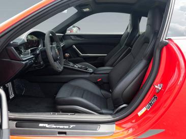 Porsche 992 II Carrera T — photo 25