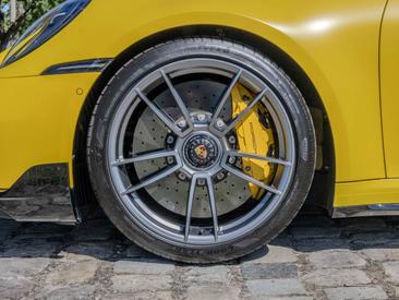 Porsche 992 I Turbo S — photo 11