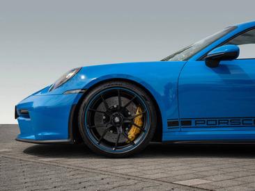 Porsche 992 I GT3 Mit Touring-Paket — photo 11