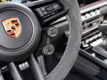 Porsche 992 I GT3 RS — photo 25