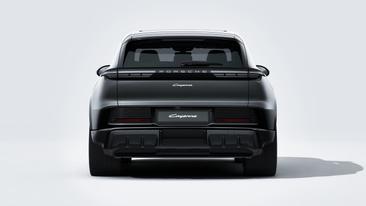 Porsche Cayenne E4 Electric — photo 7
