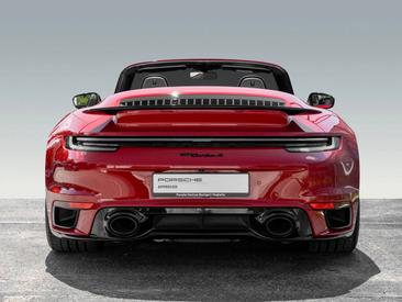 Porsche 992 I Turbo S Cabriolet — photo 9