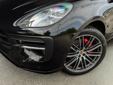 Porsche Macan GTS — photo 10