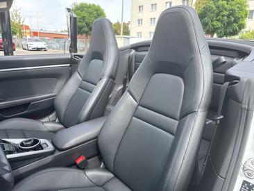 Porsche 992 I Carrera Cabriolet — photo 26