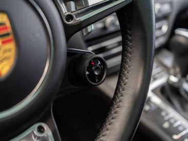 Porsche Macan GTS — photo 15
