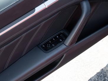 Porsche 992 I Turbo S Cabriolet — photo 21