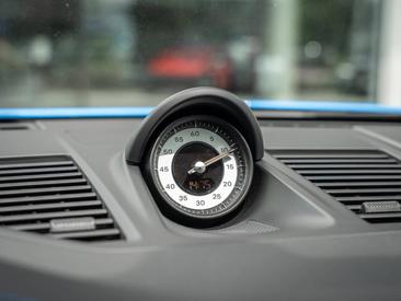 Porsche 992 I GT3 Mit Touring-Paket — photo 29