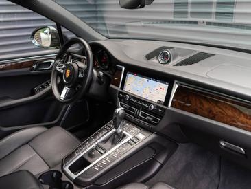 Porsche Macan GTS — photo 21