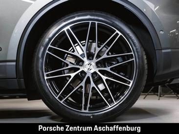 Porsche Macan Electrique — photo 10