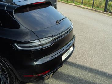 Porsche Macan GTS — photo 32
