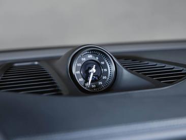 Porsche Macan Electrique — photo 33