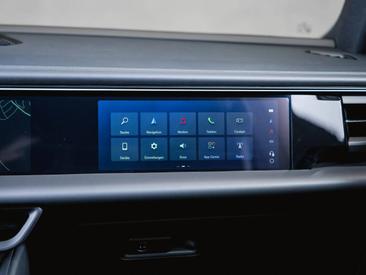 Porsche Macan Electrique — photo 39